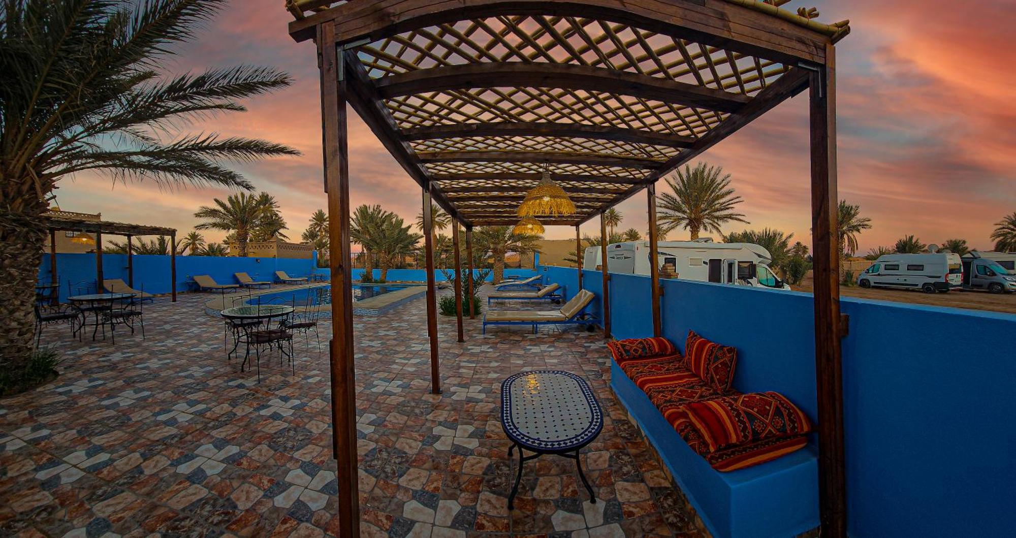 Hotel Les Roches Мерцуга Екстериор снимка