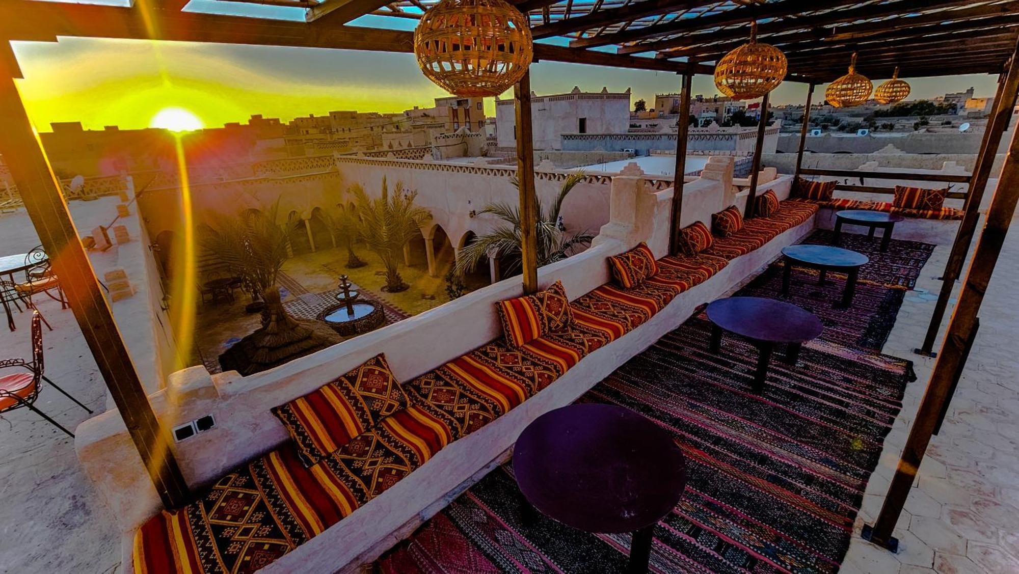 Hotel Les Roches Мерцуга Екстериор снимка